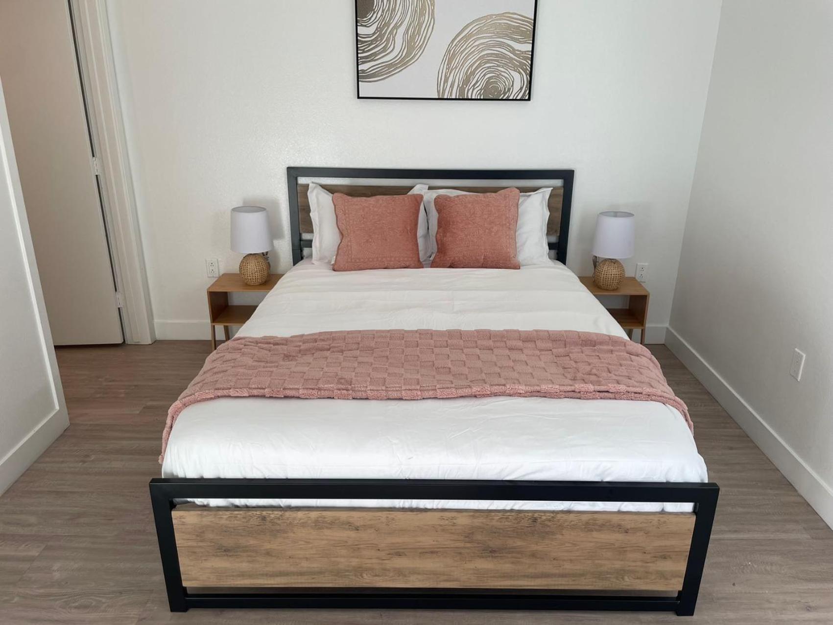 Chic Urban Retreat In Heart Of La, Steps From Attractions! Hotel Los Angeles Ngoại thất bức ảnh